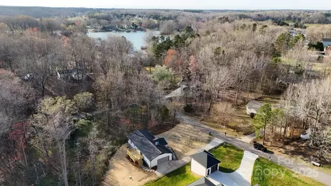 118 Alfara Ln, Troutman, NC 28166