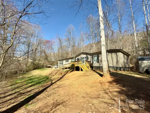 51 Evelyn Acres Dr, Asheville, NC 28806