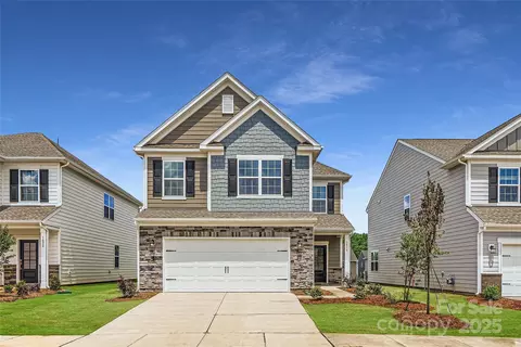 1816 Otter Perch Ln, Fort Mill, SC 29715