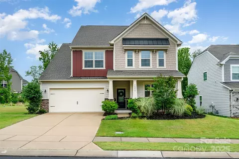 16839 Cozy Cove Rd, Charlotte, NC 28278