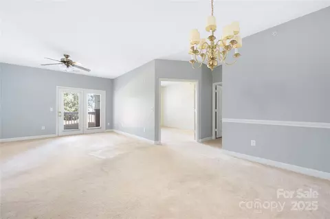 16312 Redstone Mountain Ln, Charlotte, NC 28277
