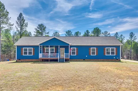1370 Martin Rd, Hickory Grove, SC 29717