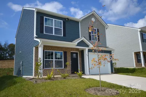 165 Callie River Ct, Clyde, NC 28721 photo 4