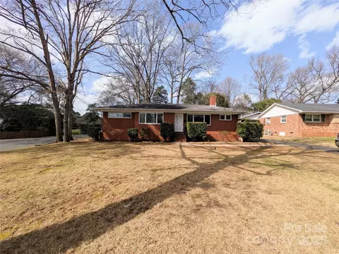 4801 Kipling Dr, Charlotte, NC 28212