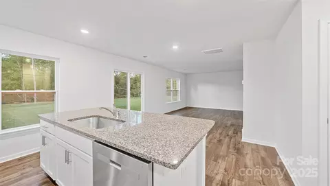 36 Byron Park Rd, Clyde, NC 28721 photo 9