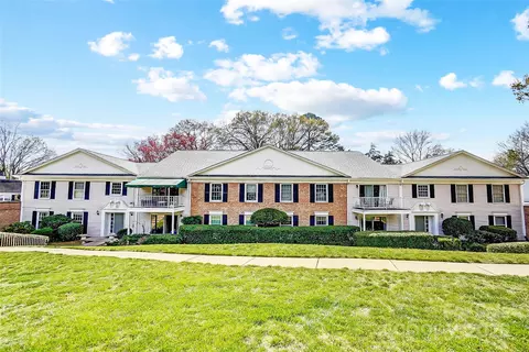 7213 Quail Meadow Ln, Charlotte, NC 28210