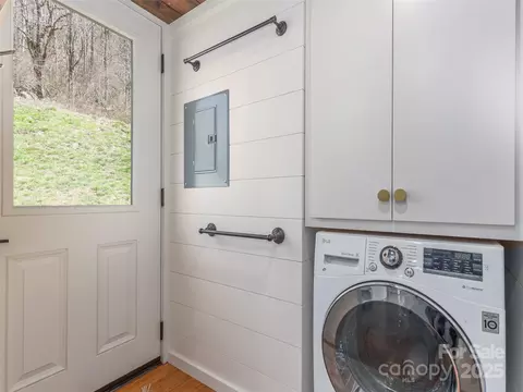 323 Morris Rd, Clyde, NC 28721 photo 15