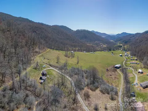 323 Morris Rd, Clyde, NC 28721 photo 31
