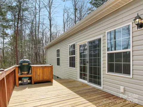 Exterior - 14 Fox Run Dr, Fairview, NC 28730 photo 4 of 4