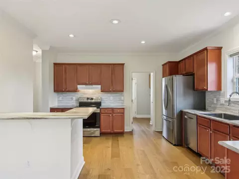 Kitchen - 14 Fox Run Dr, Fairview, NC 28730 photo 1 of 2