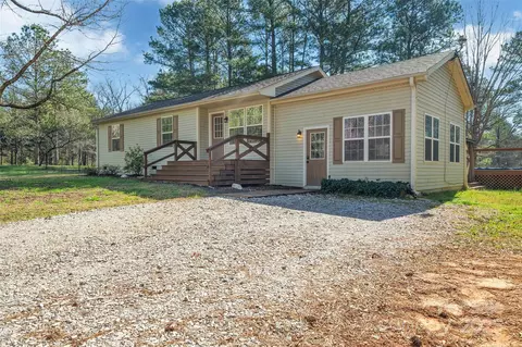 2058 Hopewell Church Rd, Blackstock, SC 29014