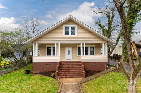 15 S Ann St, Asheville, NC 28801