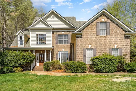 8704 Dartmoor Pl, Mint Hill, NC 28227