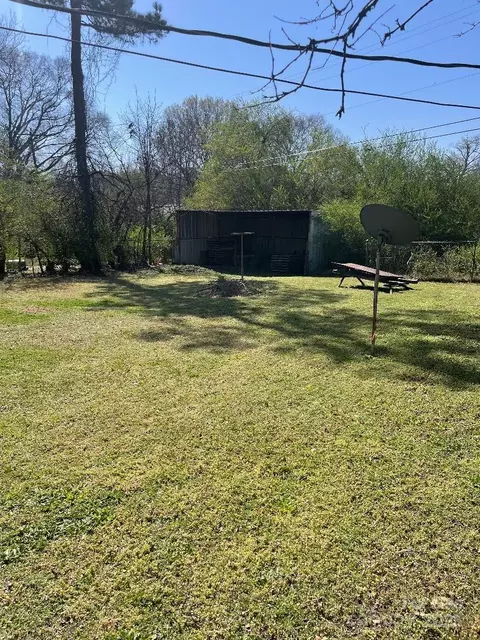 529 Devine St, Chester, SC 29706 photo 2