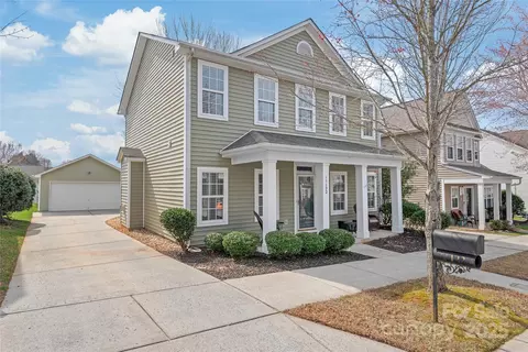 11122 Aprilia Ln, Cornelius, NC 28031