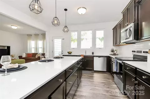 Kitchen - 11074 Argosy Dr, Lancaster, SC 29720 photo 5 of 6