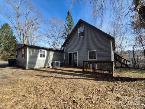801 N Cherokee Ave, Black Mountain, NC 28711
