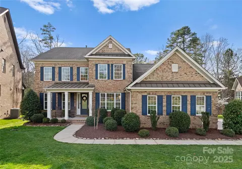1406 Smoketree Ct, Waxhaw, NC 28173