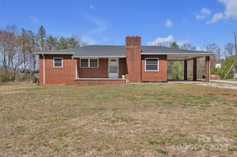 15 Donald Rufty Rd, Taylorsville, NC 28681