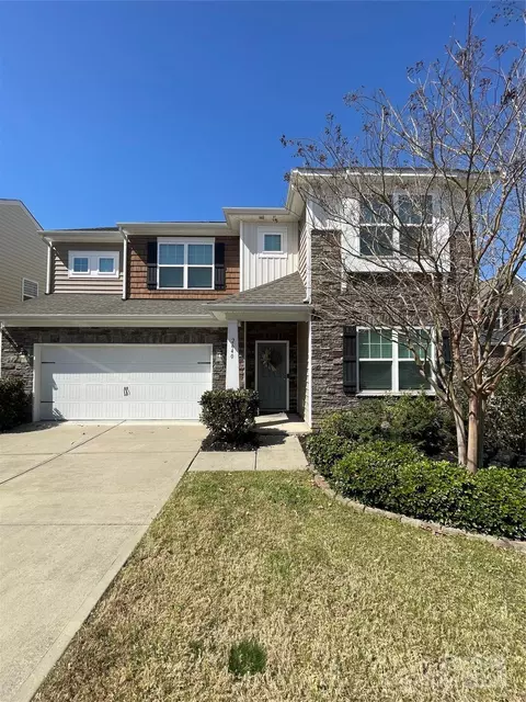 2640 Southern Trace Dr, Waxhaw, NC 28173