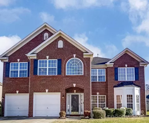 10202 Little Whiteoak Rd, Charlotte, NC 28215