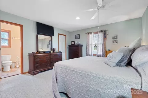 Bedroom - 825 Posey Blanton Rd, Sylva, NC 28779 photo 1 of 6