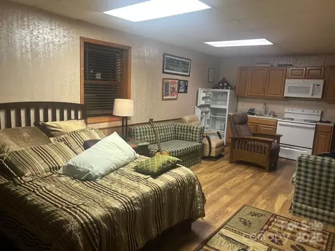 Bedroom - 825 Posey Blanton Rd, Sylva, NC 28779 photo 6 of 6