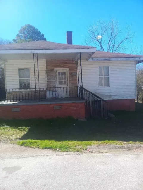 544 3rd St, Chester, SC 29706