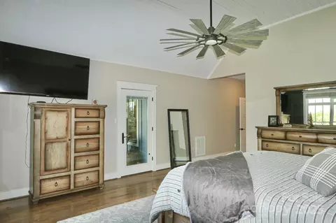 Bedroom - 114 Eldridge Ln, State Road, NC 28676 photo 2 of 5
