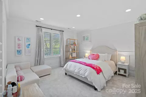 Bedroom - 19117 Davidson Concord Rd, Davidson, NC 28036 photo 4 of 5
