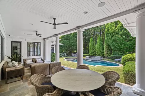Exterior - 19117 Davidson Concord Rd, Davidson, NC 28036 photo 3 of 10