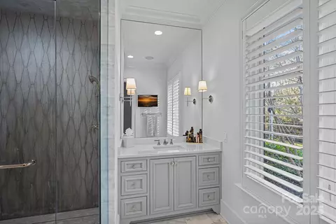 Bath - 19117 Davidson Concord Rd, Davidson, NC 28036 photo 4 of 6