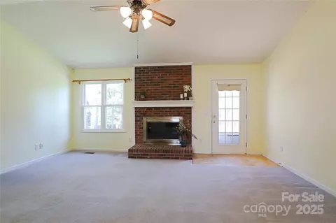 Living - 2820 Faircroft Way, Monroe, NC 28110 photo 3 of 4