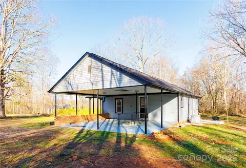 456 Settlemyre Rd, Morganton, NC 28655 photo 4