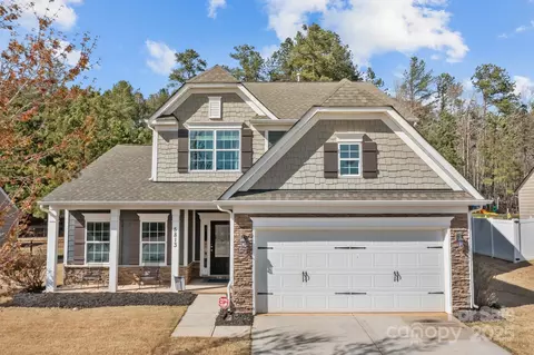 5813 Mcclintock Dr, Denver, NC 28037 photo 3