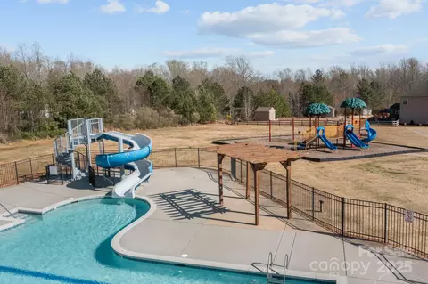 5813 Mcclintock Dr, Denver, NC 28037 photo 43