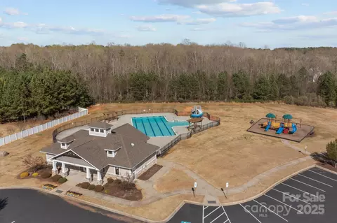 5813 Mcclintock Dr, Denver, NC 28037 photo 38