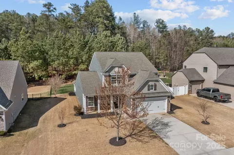 5813 Mcclintock Dr, Denver, NC 28037 photo 36