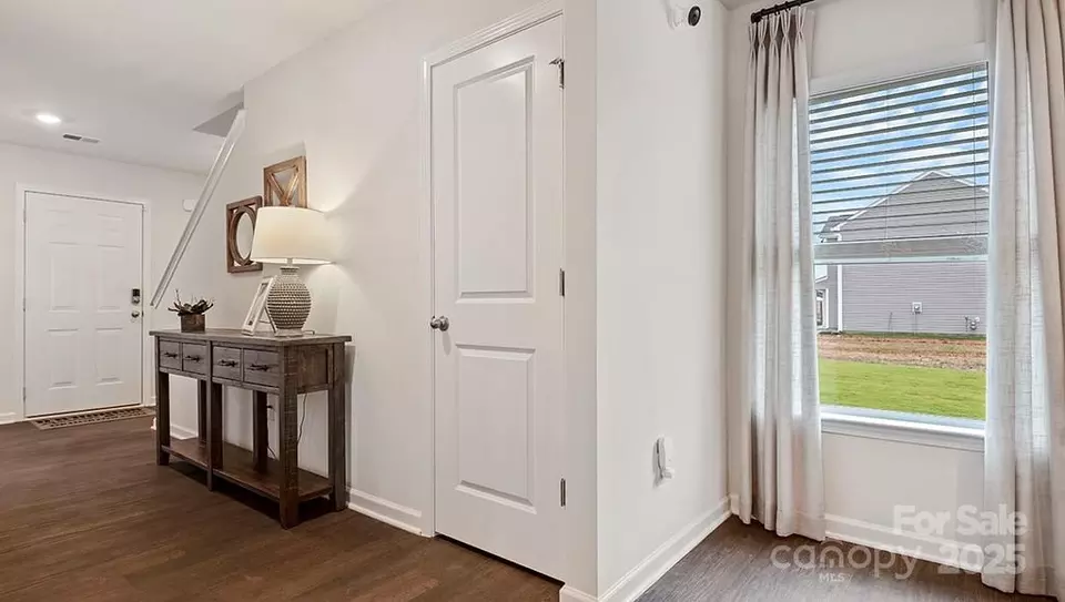 Entry Way - 12109 Lady Bell Dr, Charlotte, NC 28278 photo 2 of 7