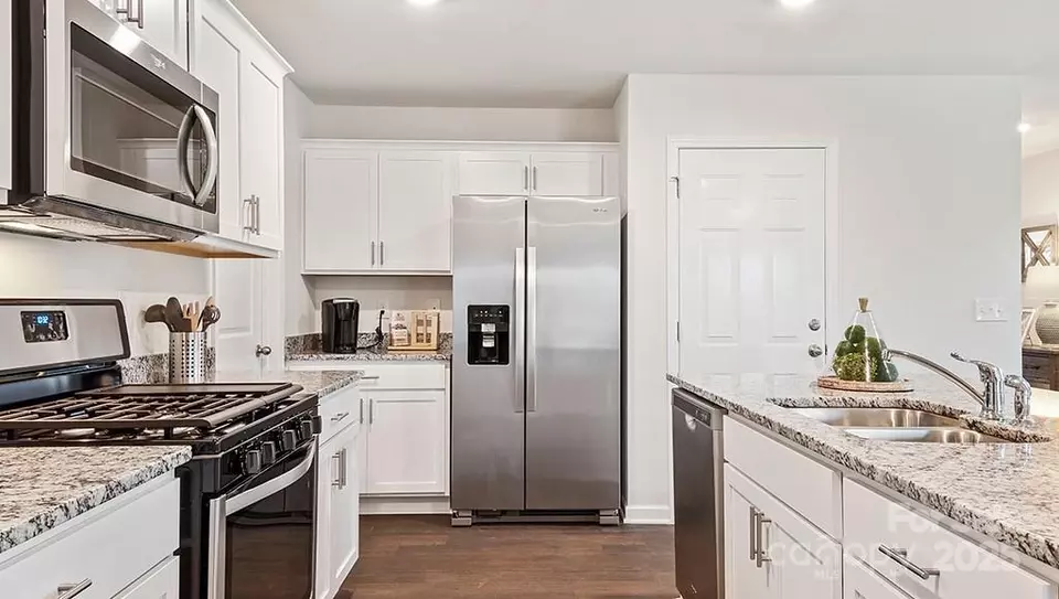 Kitchen - 12109 Lady Bell Dr, Charlotte, NC 28278 photo 3 of 3