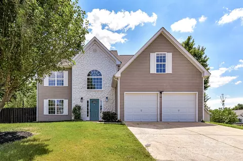 112 Denham Pl, Mooresville, NC 28115
