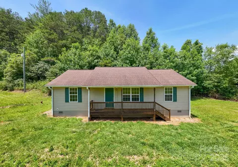 42 Leonard Davis Rd, Robbinsville, NC 28771