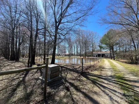 171 Courtney Place Ln, Pageland, SC 29728