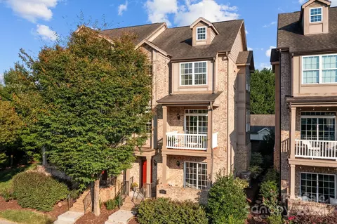 735 Amalfi Dr, Davidson, NC 28036