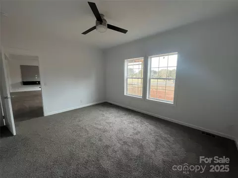 2070 Travis Rd, Conover, NC 28613 photo 3
