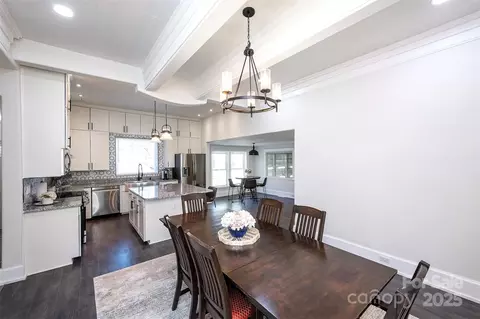 Dining - 1615 Stack Rd, Monroe, NC 28112 photo 1 of 3