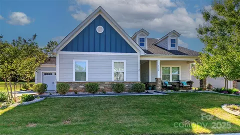 1512 Brooksland Pl, Waxhaw, NC 28173