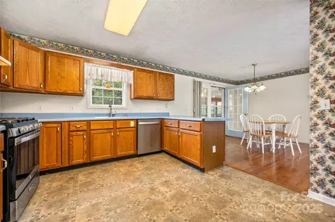 Kitchen - 208 Cherry Mountain Rd, Bostic, NC 28018 photo 3 of 3
