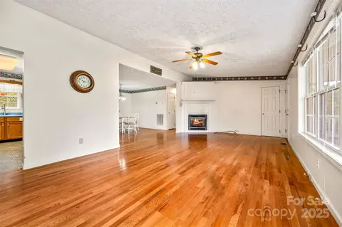 Living - 208 Cherry Mountain Rd, Bostic, NC 28018 photo 2 of 2