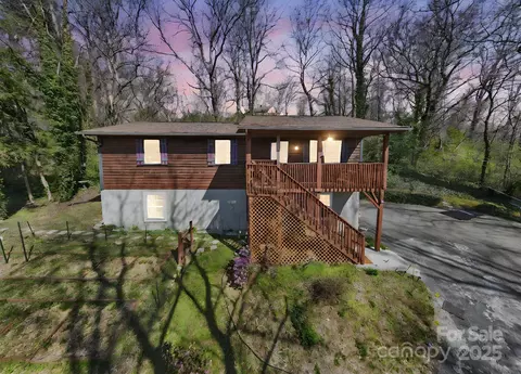39 Lakeside Dr, Asheville, NC 28806